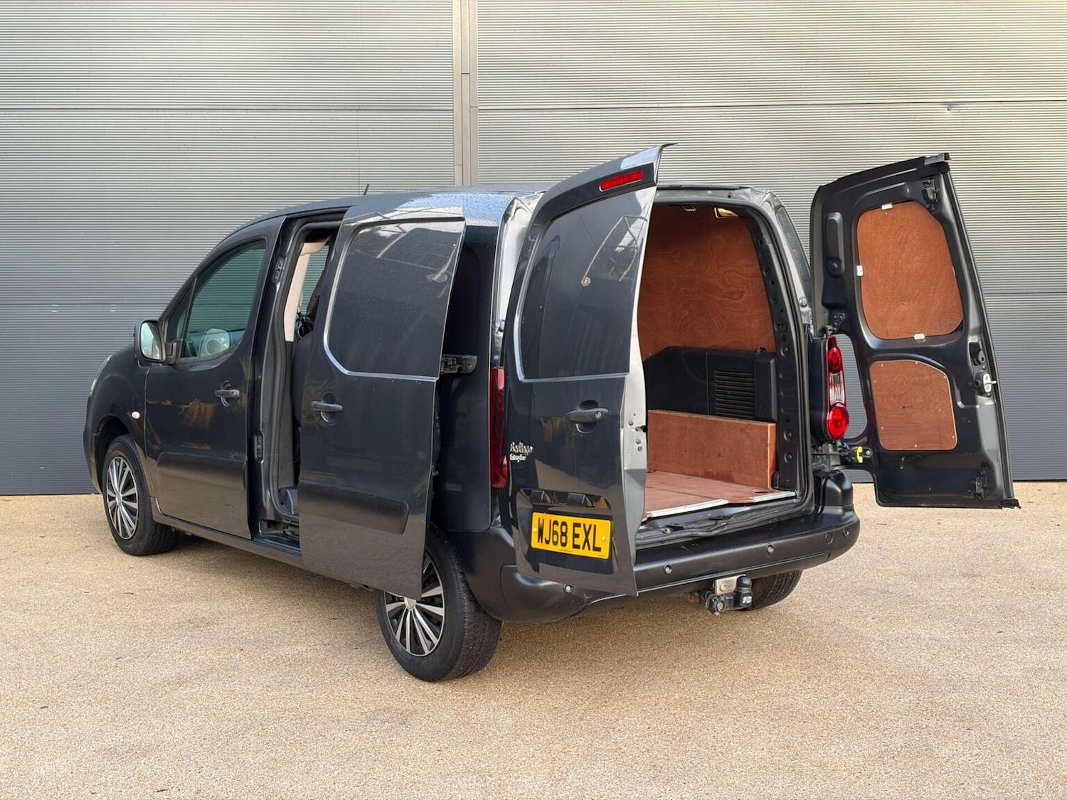 Used Citroen Berlingo 2018 for sale - 77649530: Photo 15