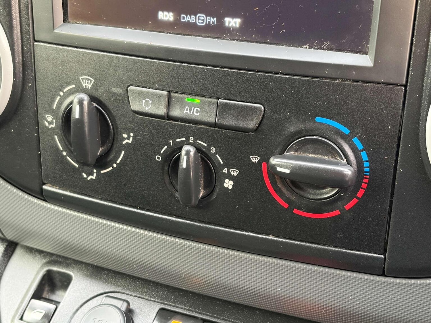 Used Citroen Berlingo 2018 for sale - 77649530: Photo 32