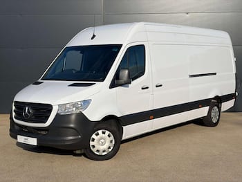 Mercedes-Benz Sprinter feature image