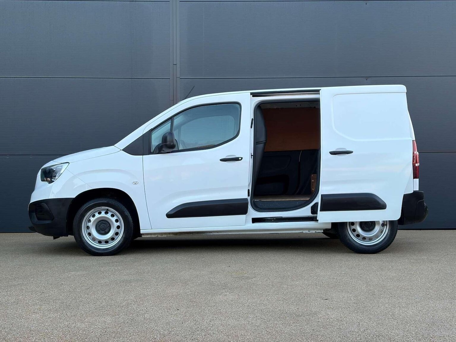 Used Vauxhall Combo 2021 for sale - 77008083: Photo 11