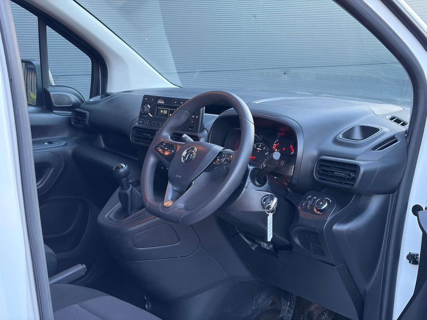 Used Vauxhall Combo 2021 for sale - 77008083: Photo 2