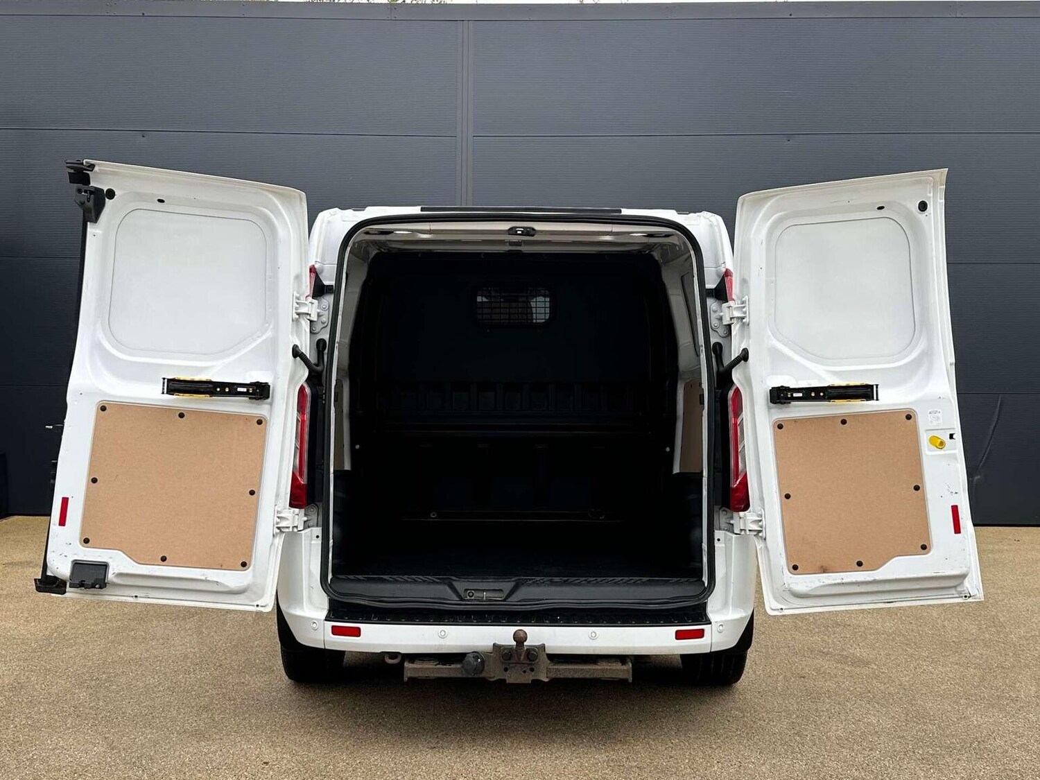 Used Ford Transit Custom 2020 for sale - 77639011: Photo 9