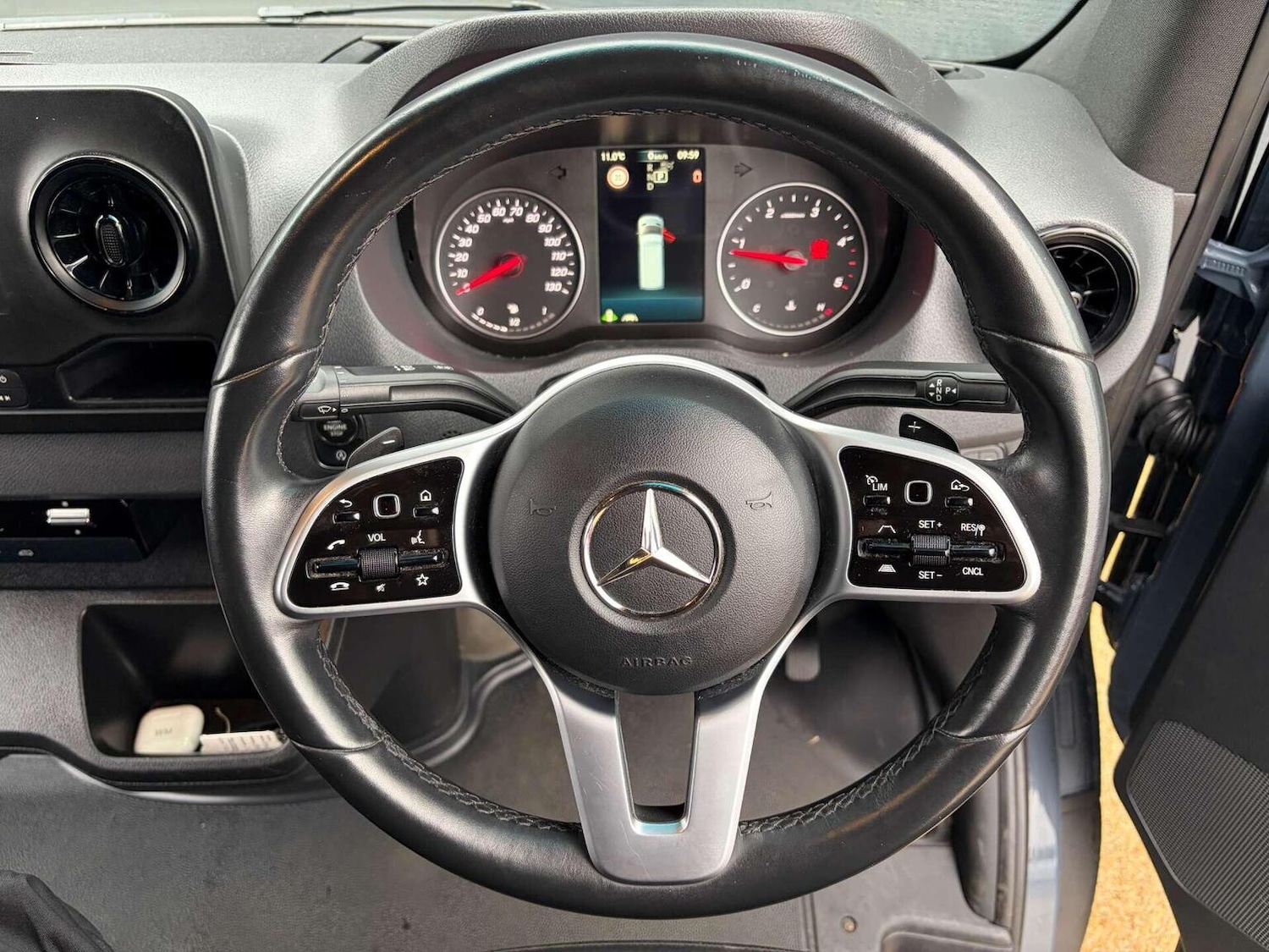 Used Mercedes-Benz Sprinter 2023 for sale - 77173190: Photo 17