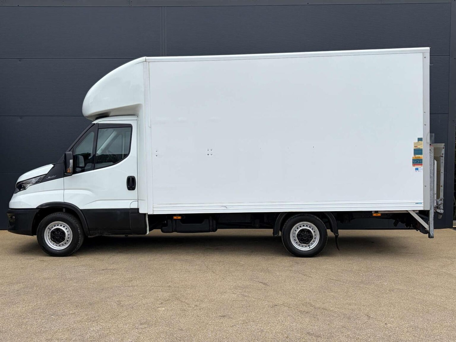 Used Iveco Daily 2021 for sale - 77888438: Photo 7