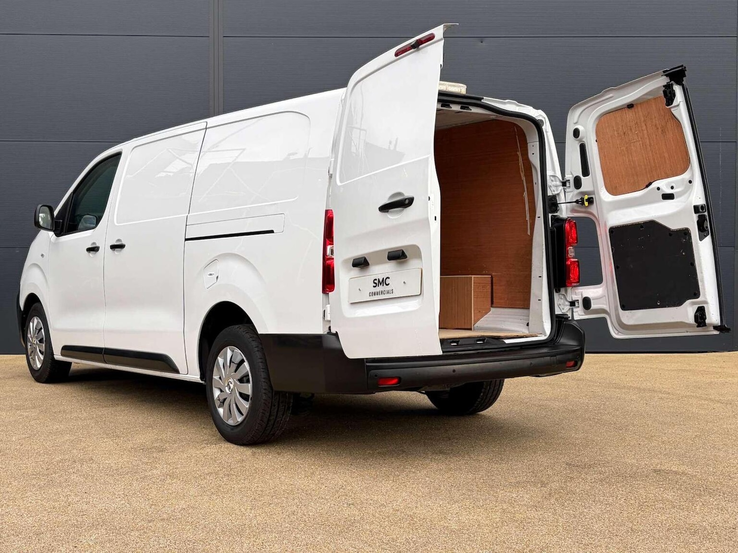 Used Vauxhall Vivaro 2022 for sale - 76911075: Photo 13