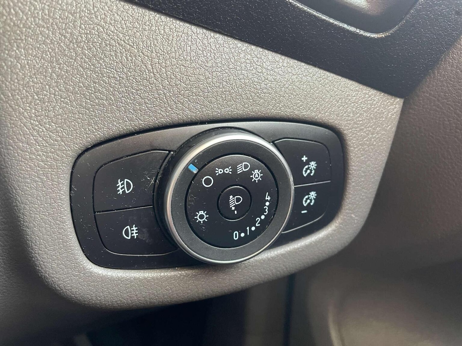 Used Ford Transit Connect 2022 for sale - 76536877: Photo 20