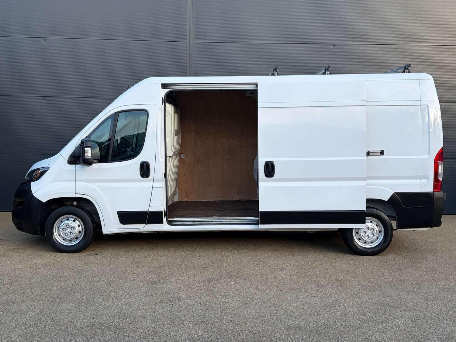 Used Peugeot Boxer 2022 for sale - 77548237: Photo 10
