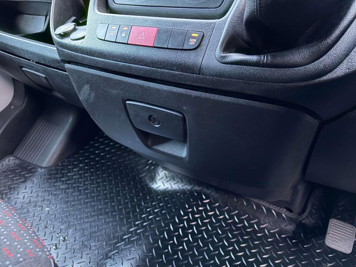 Used Peugeot Boxer 2022 for sale - 77548237: Photo 36