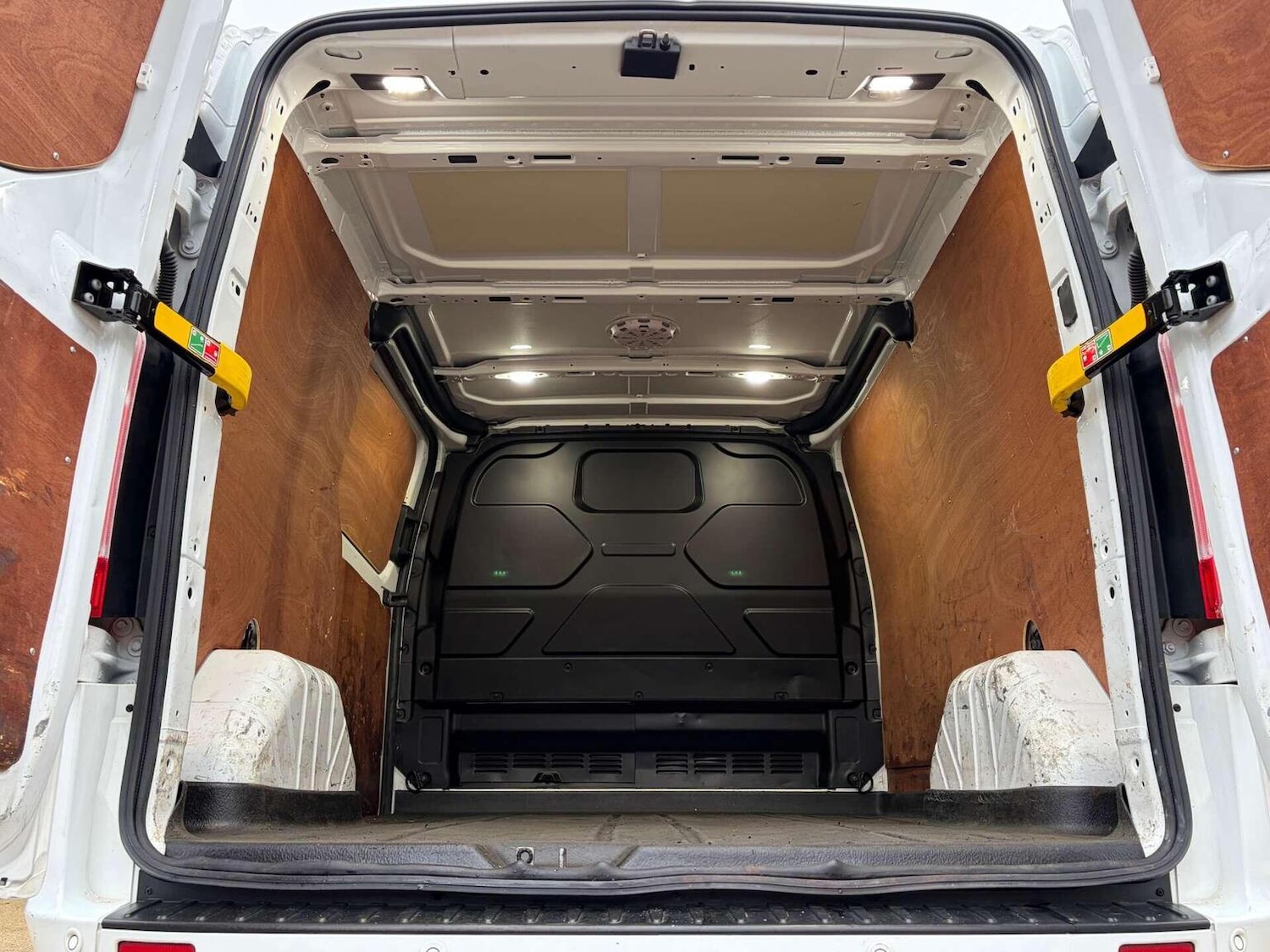 Used Ford Transit Custom 2021 for sale - 77045384: Photo 16