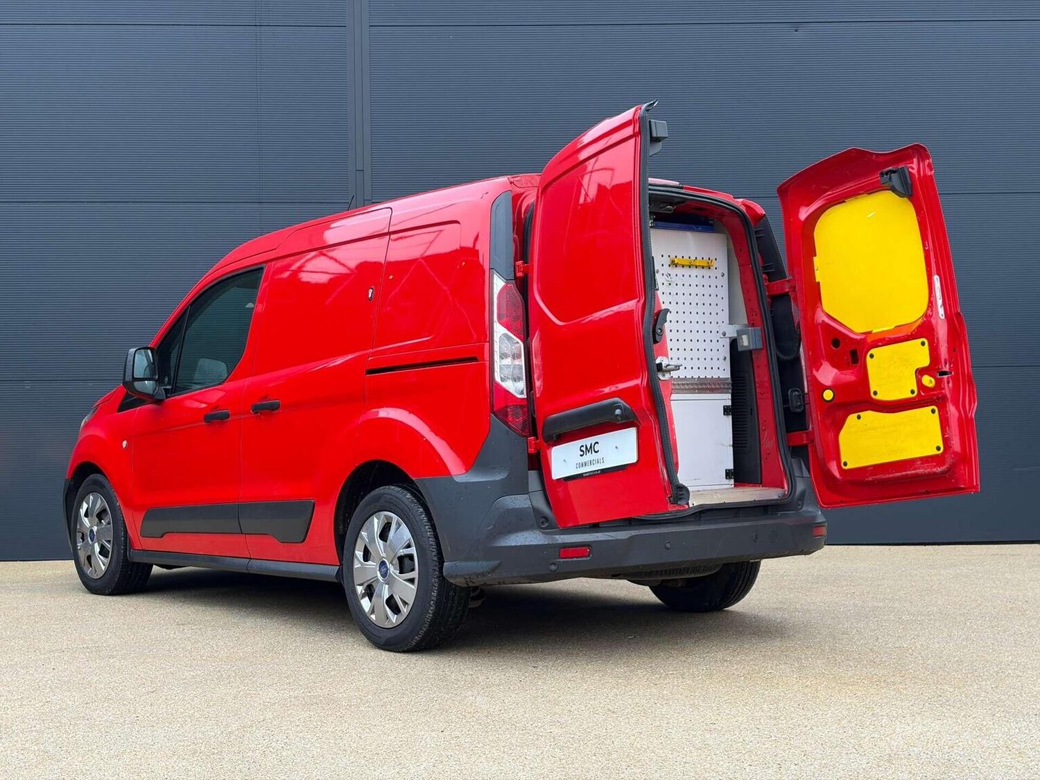 Used Ford Transit Connect 2017 for sale - 76583340: Photo 16