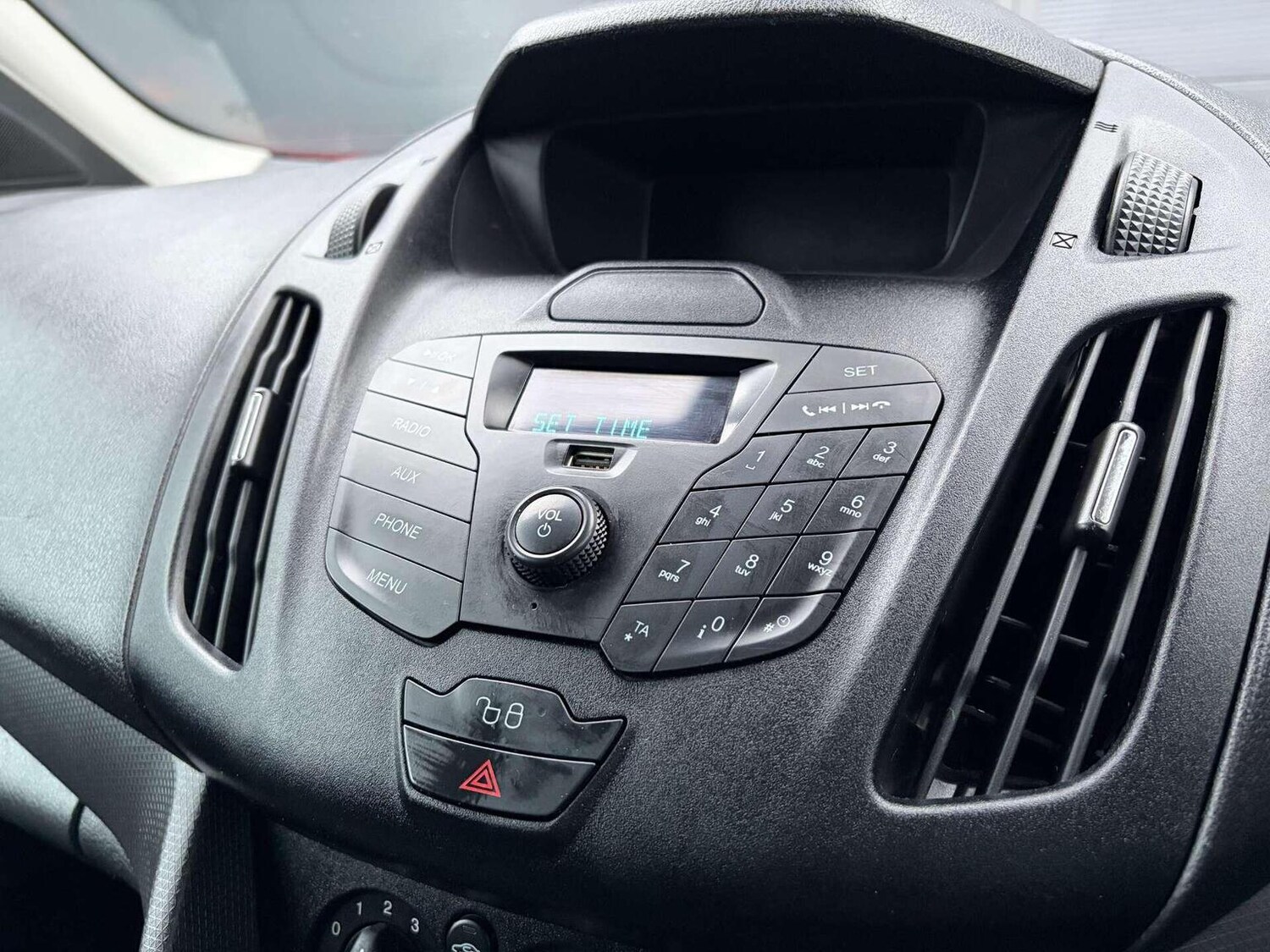 Used Ford Transit Connect 2017 for sale - 76583340: Photo 35