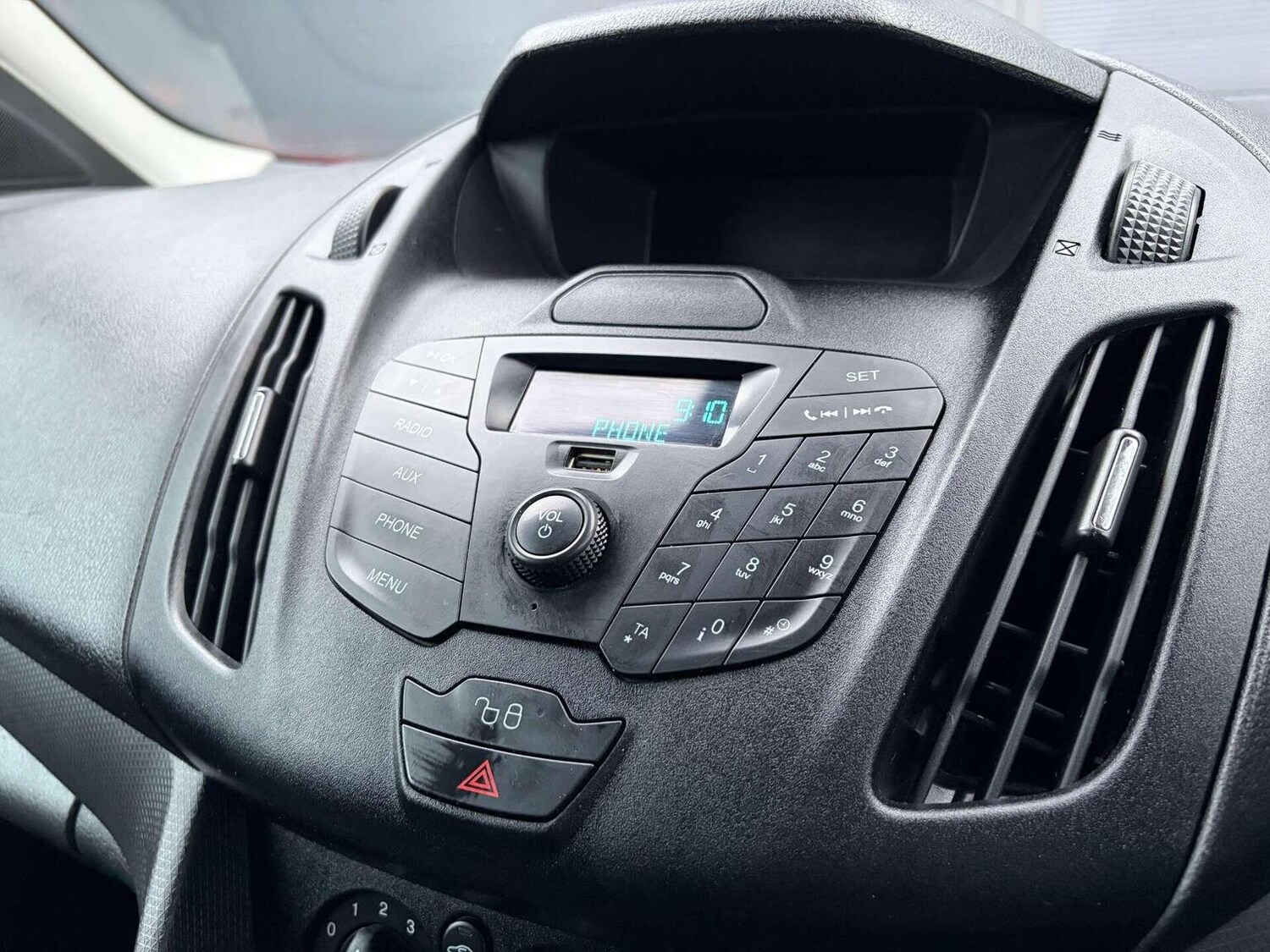 Used Ford Transit Connect 2017 for sale - 76583340: Photo 39