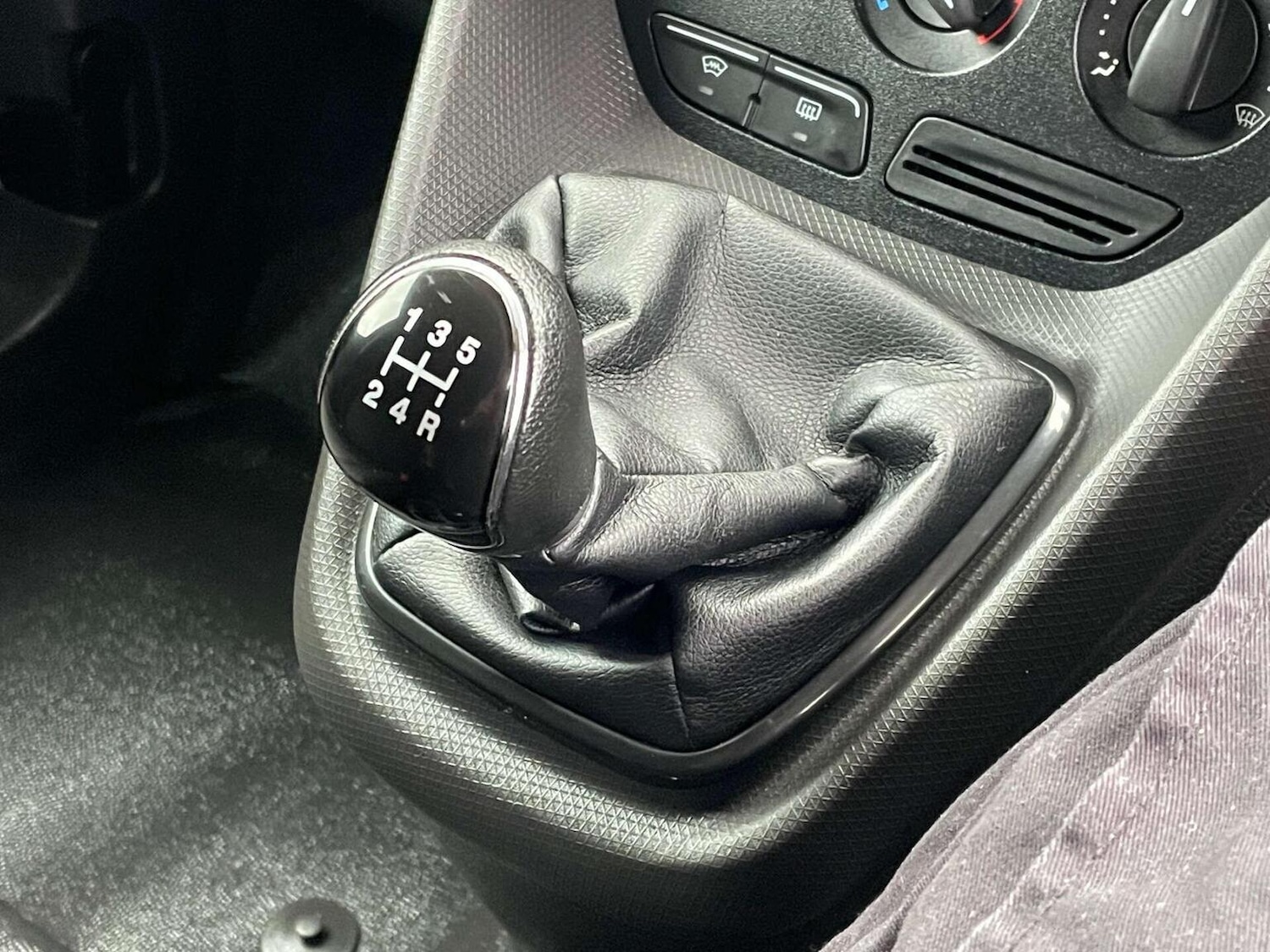 Used Ford Transit Connect 2017 for sale - 76583340: Photo 6