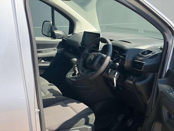 Used Citroen Berlingo 2023 for sale - 79495447: Photo