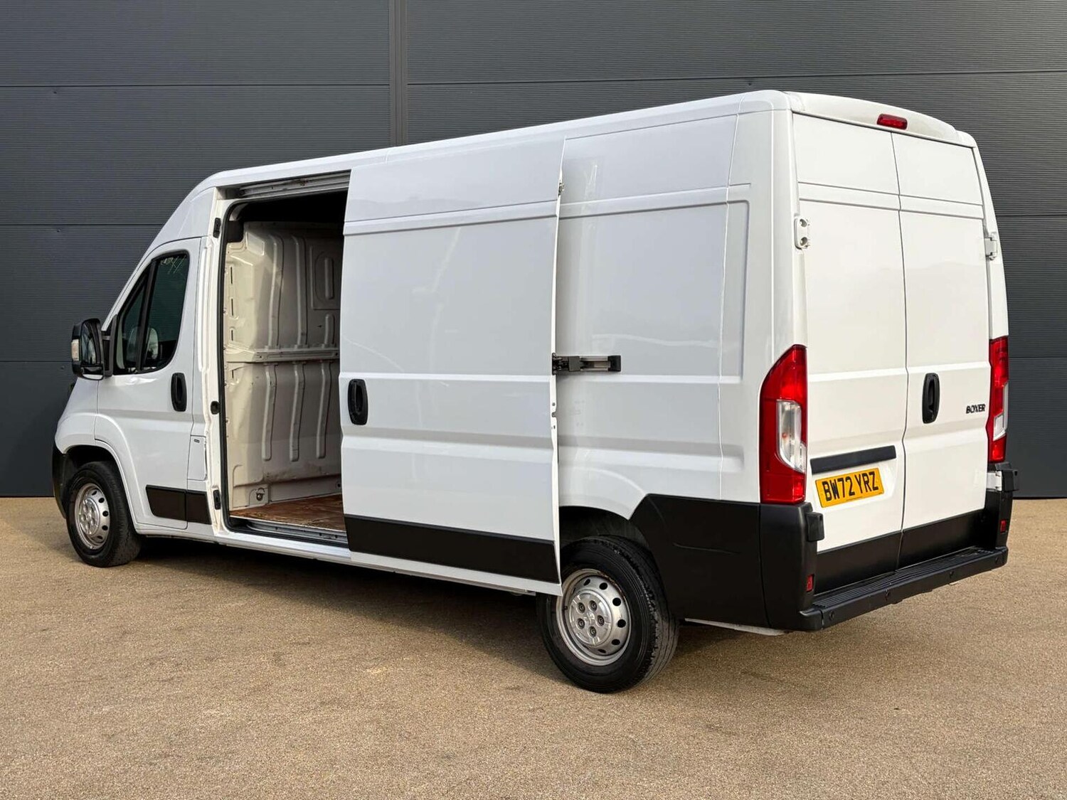 Used Peugeot Boxer 2023 for sale - 77759003: Photo 13