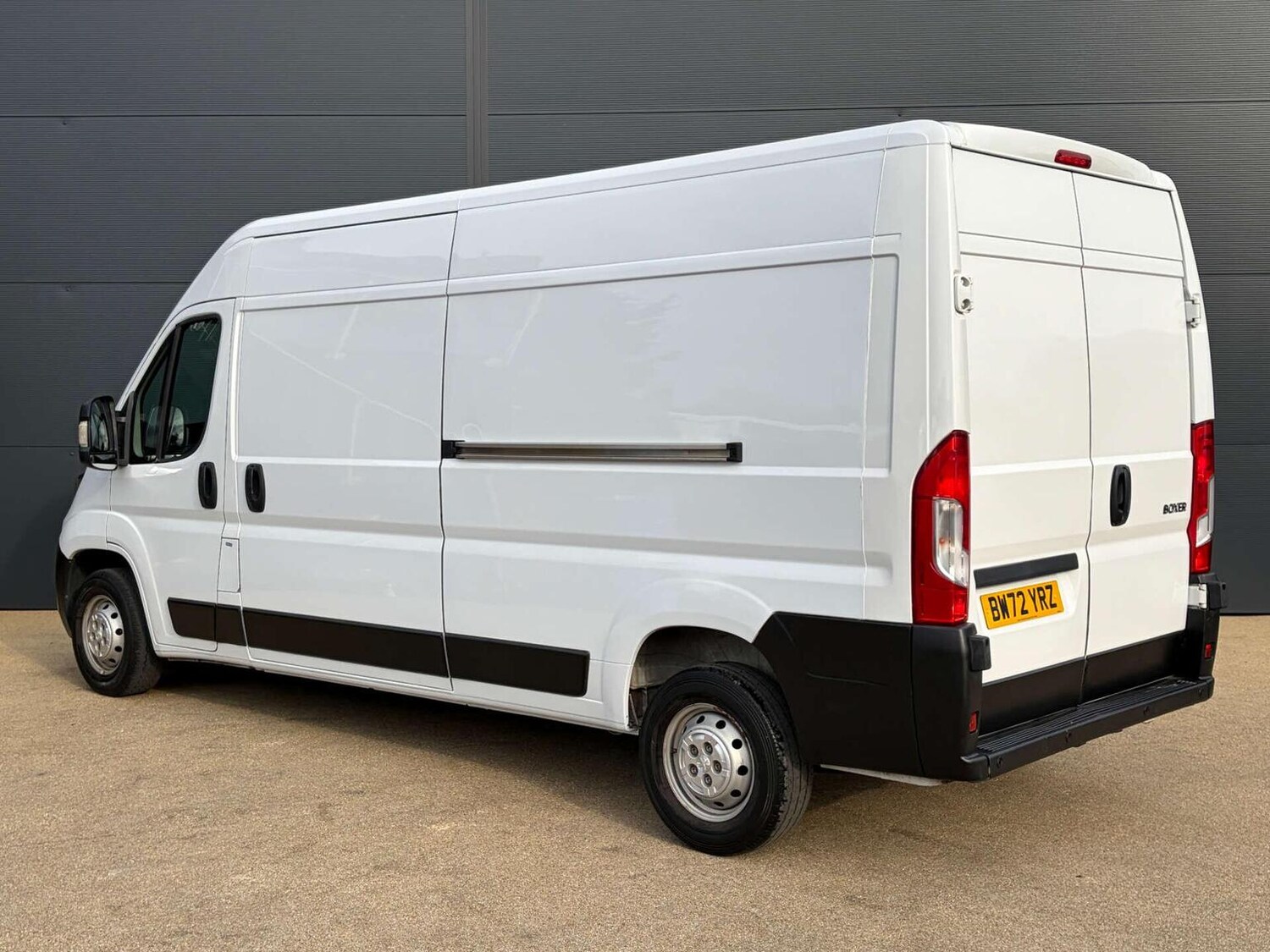 Used Peugeot Boxer 2023 for sale - 77759003: Photo 3