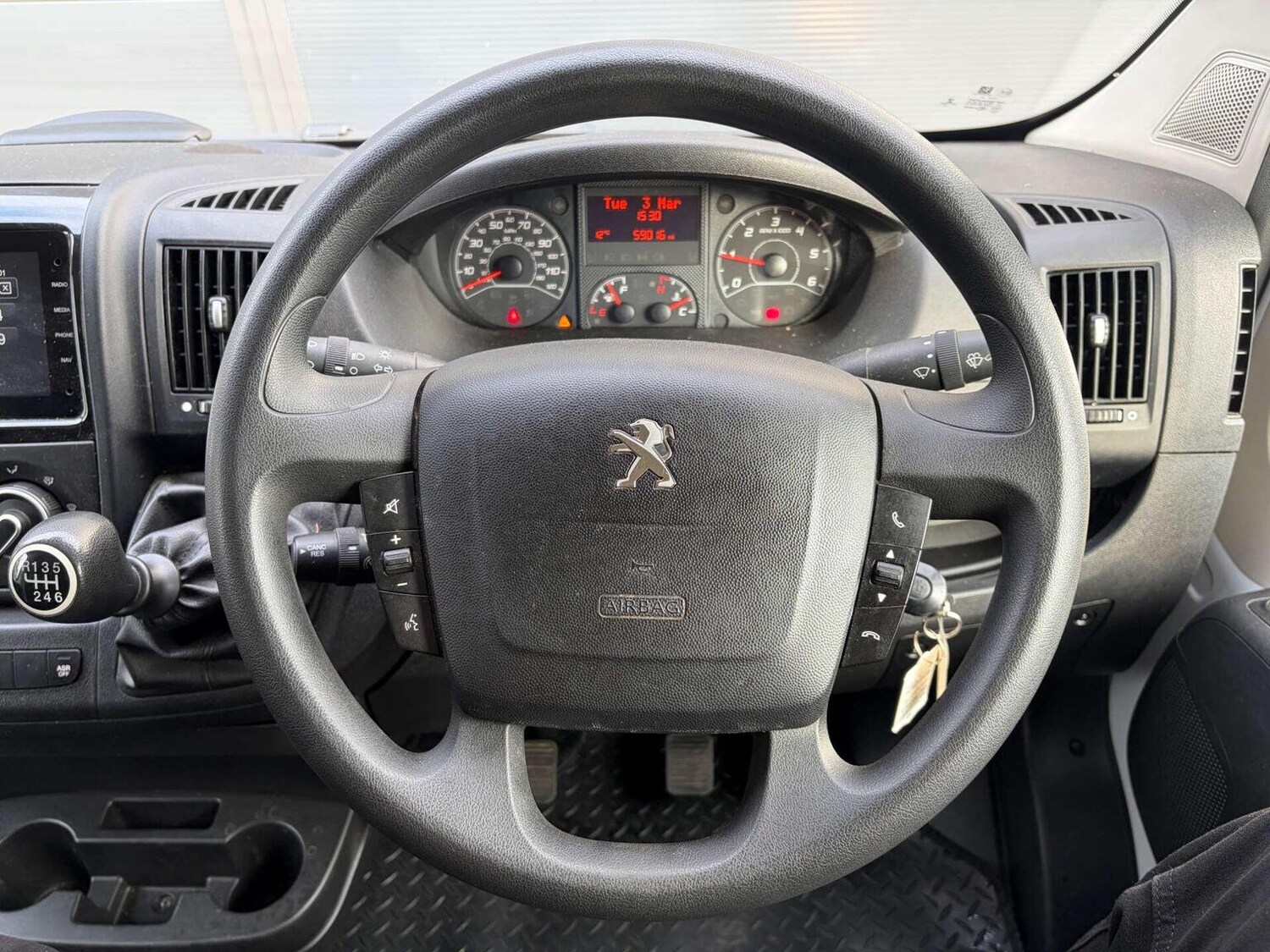 Used Peugeot Boxer 2023 for sale - 77759003: Photo 33