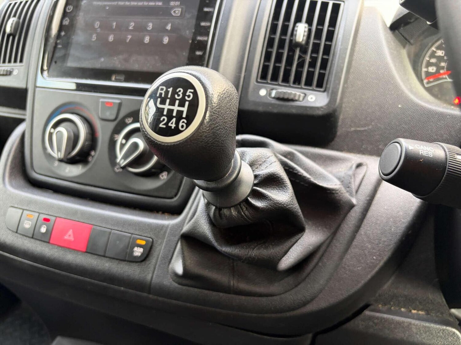 Used Peugeot Boxer 2023 for sale - 77759003: Photo 35