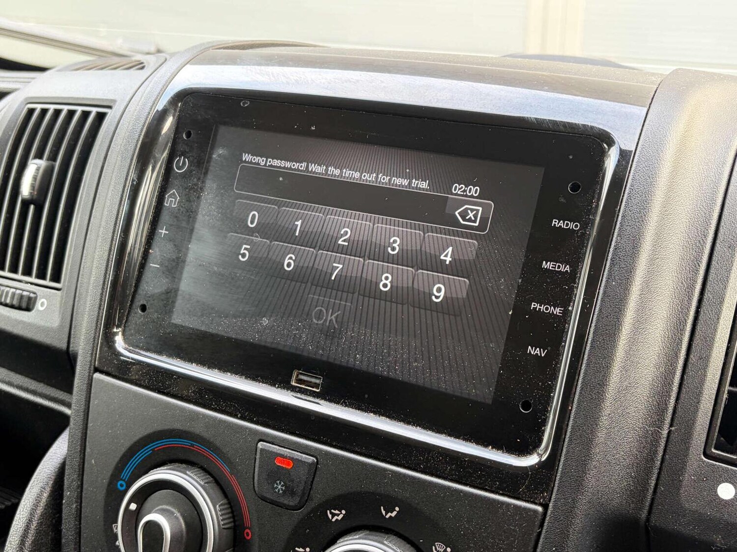 Used Peugeot Boxer 2023 for sale - 77759003: Photo 39