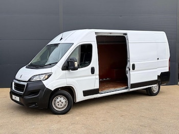 Used Peugeot Boxer 2023 for sale - 77759003: Photo