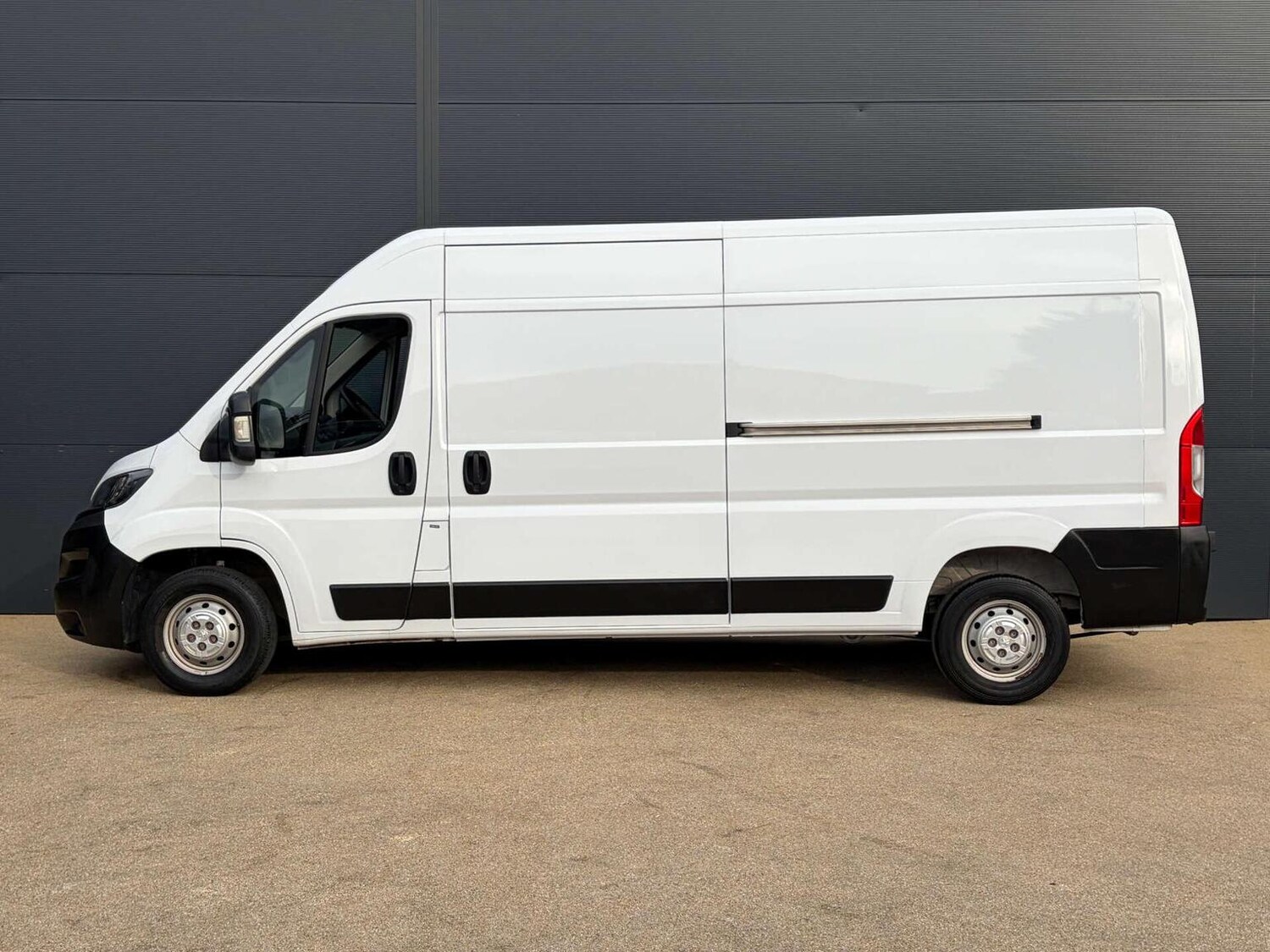 Used Peugeot Boxer 2023 for sale - 77759003: Photo 9