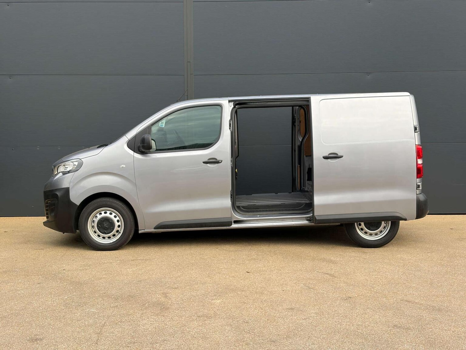 Used Peugeot Expert 2021 for sale - 77781723: Photo 11