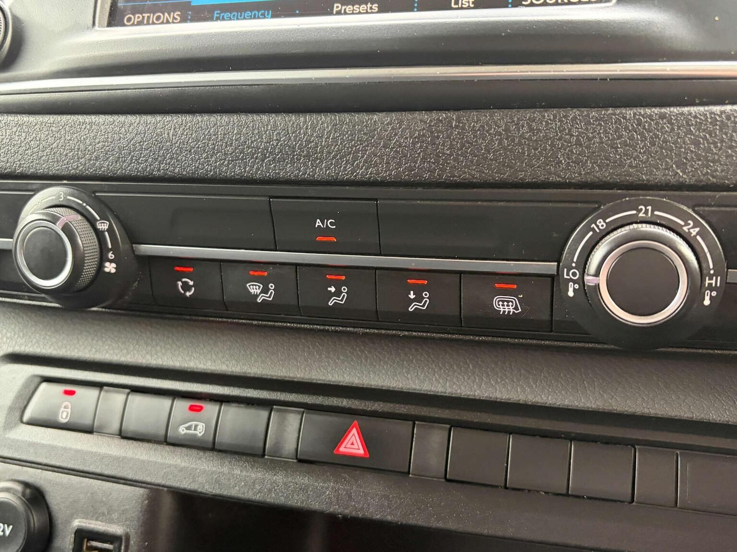 Used Peugeot Expert 2021 for sale - 77781723: Photo 44