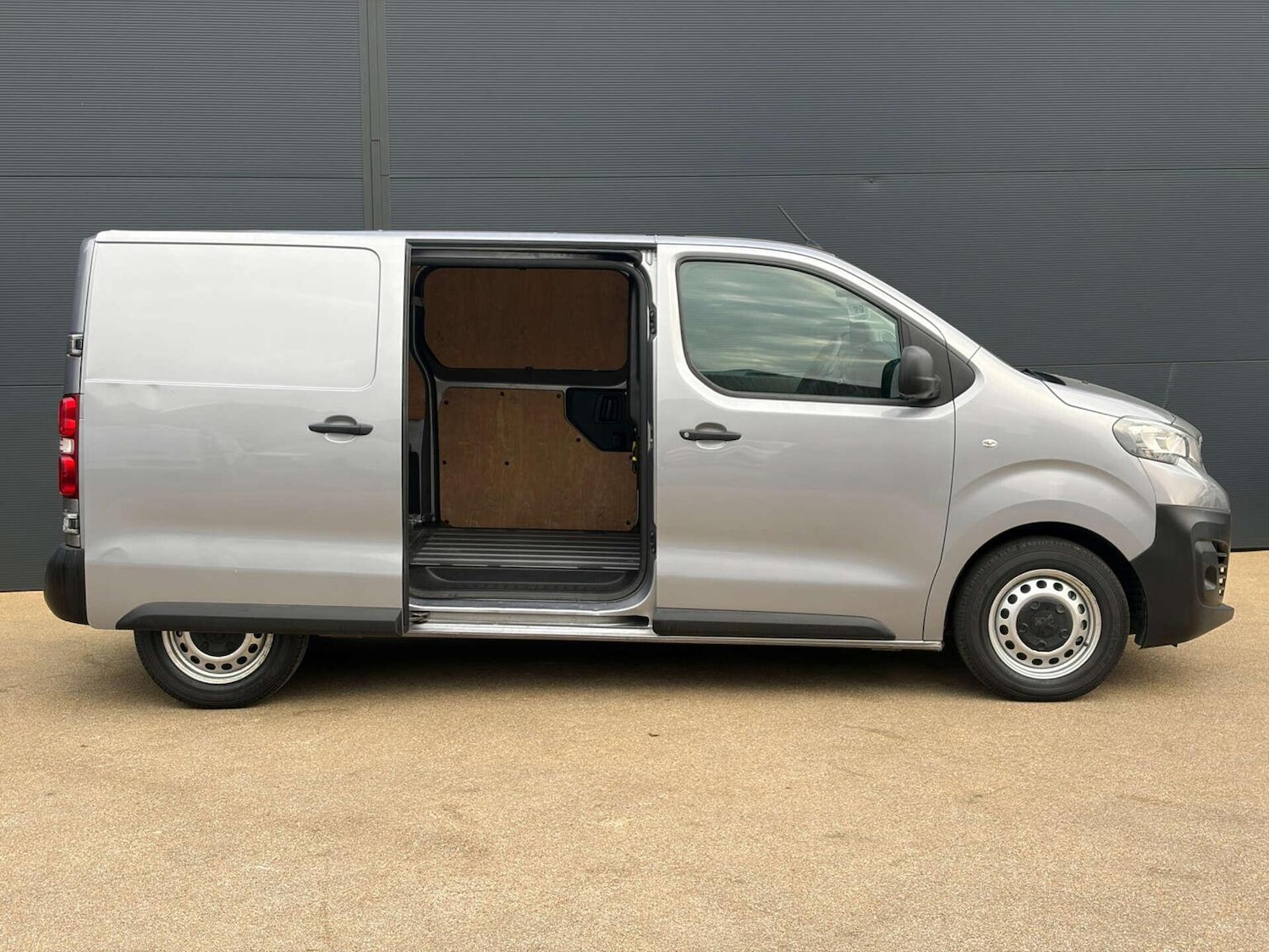 Used Peugeot Expert 2021 for sale - 77781723: Photo 9