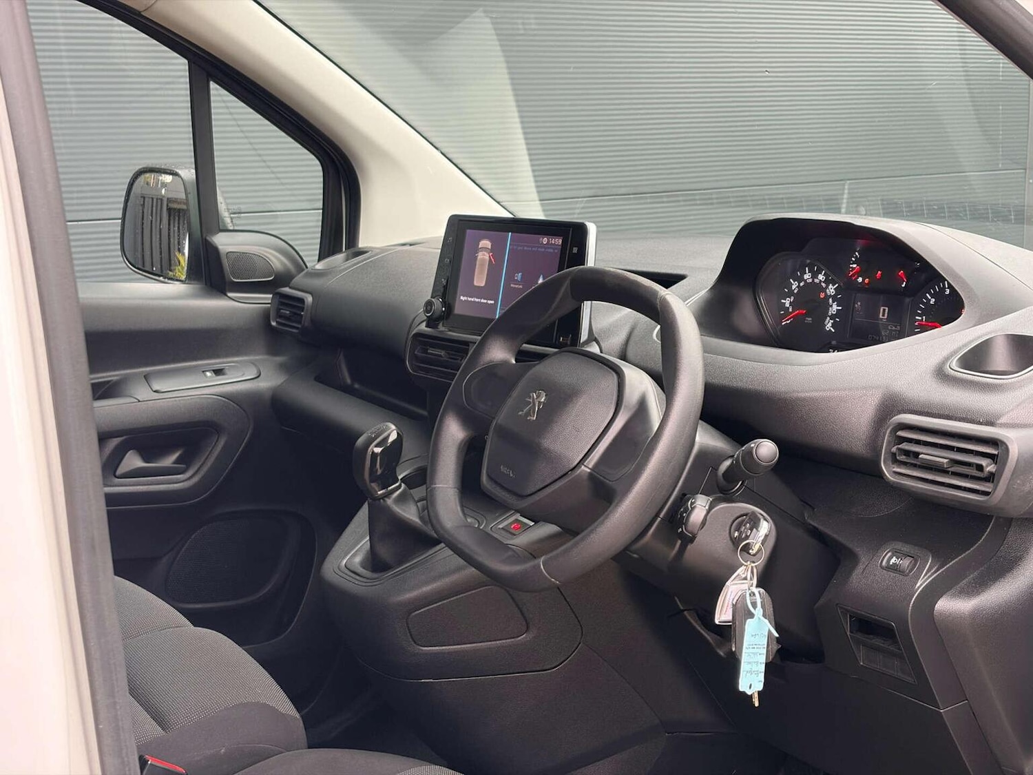 Used Peugeot Partner 2021 for sale - 77813109: Photo 2