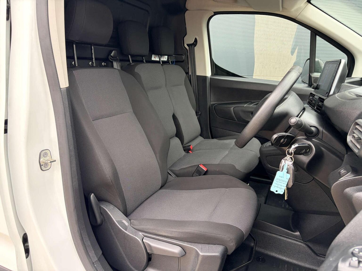 Used Peugeot Partner 2021 for sale - 77813109: Photo 28