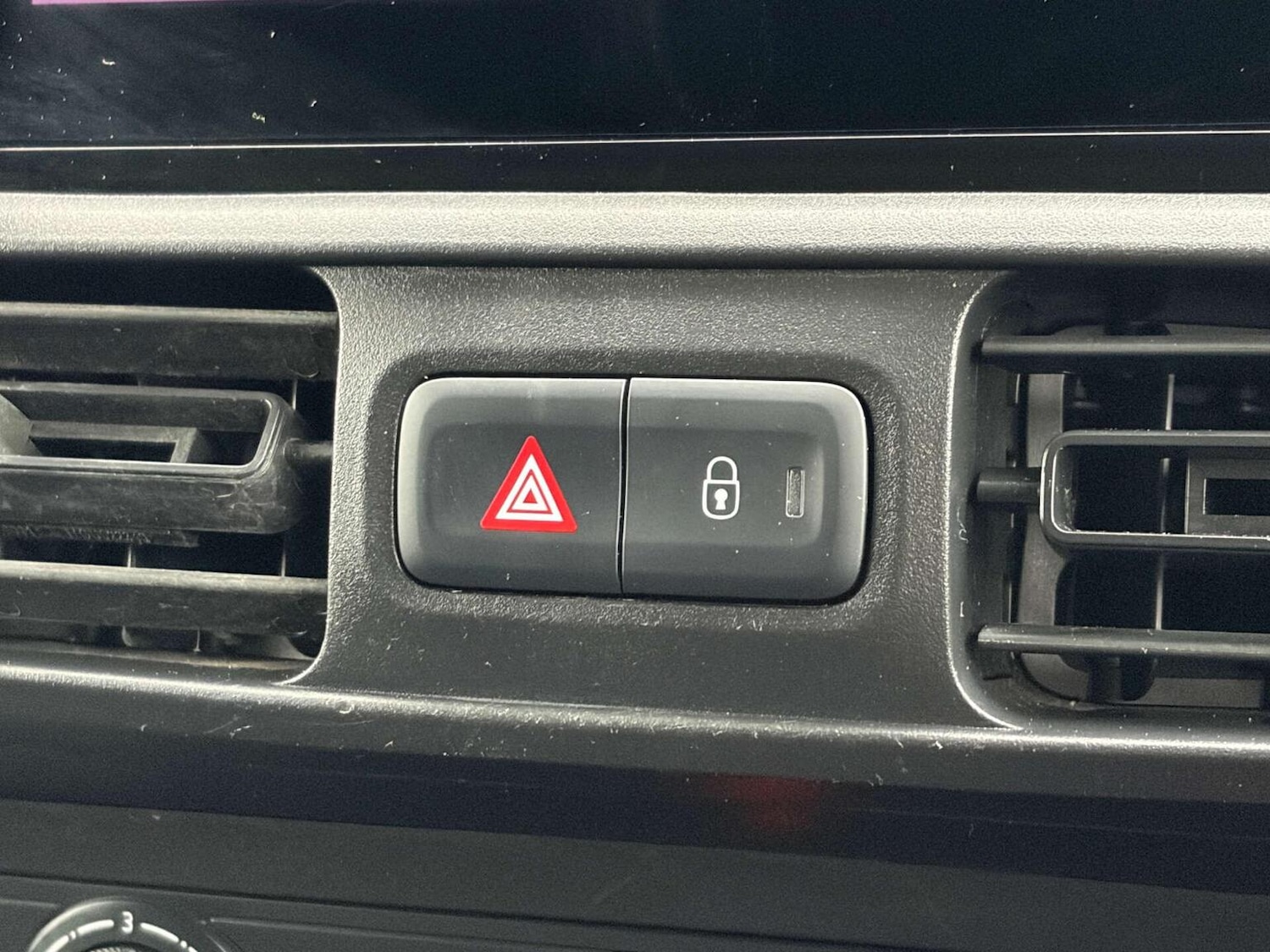 Used Peugeot Partner 2021 for sale - 77813109: Photo 33