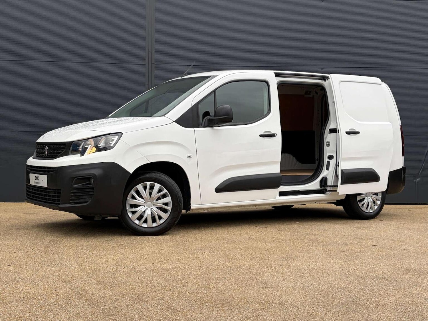 Used Peugeot Partner 2021 for sale - 77813109: Photo 5