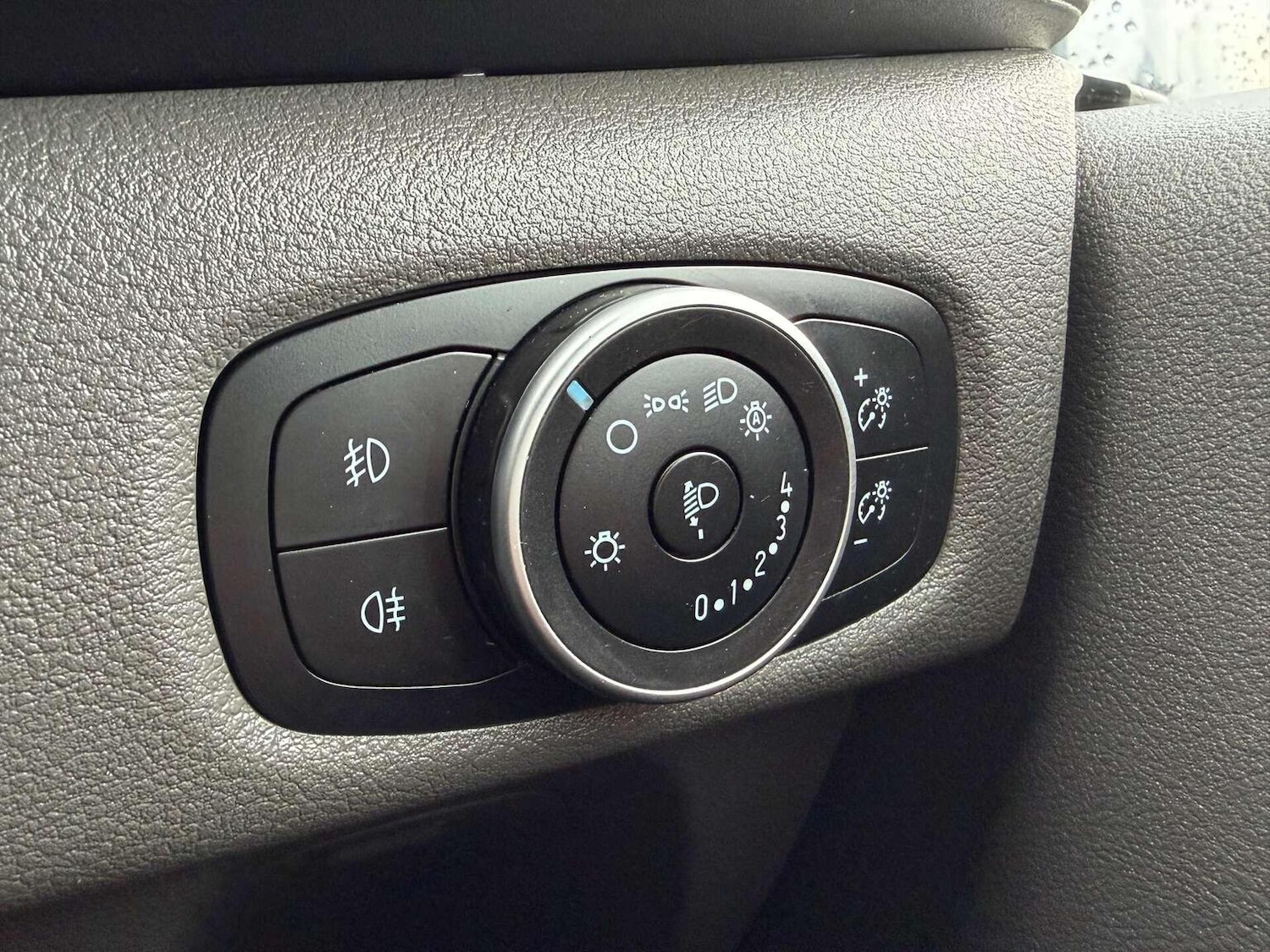 Used Ford Transit Custom 2019 for sale - 76963361: Photo 20