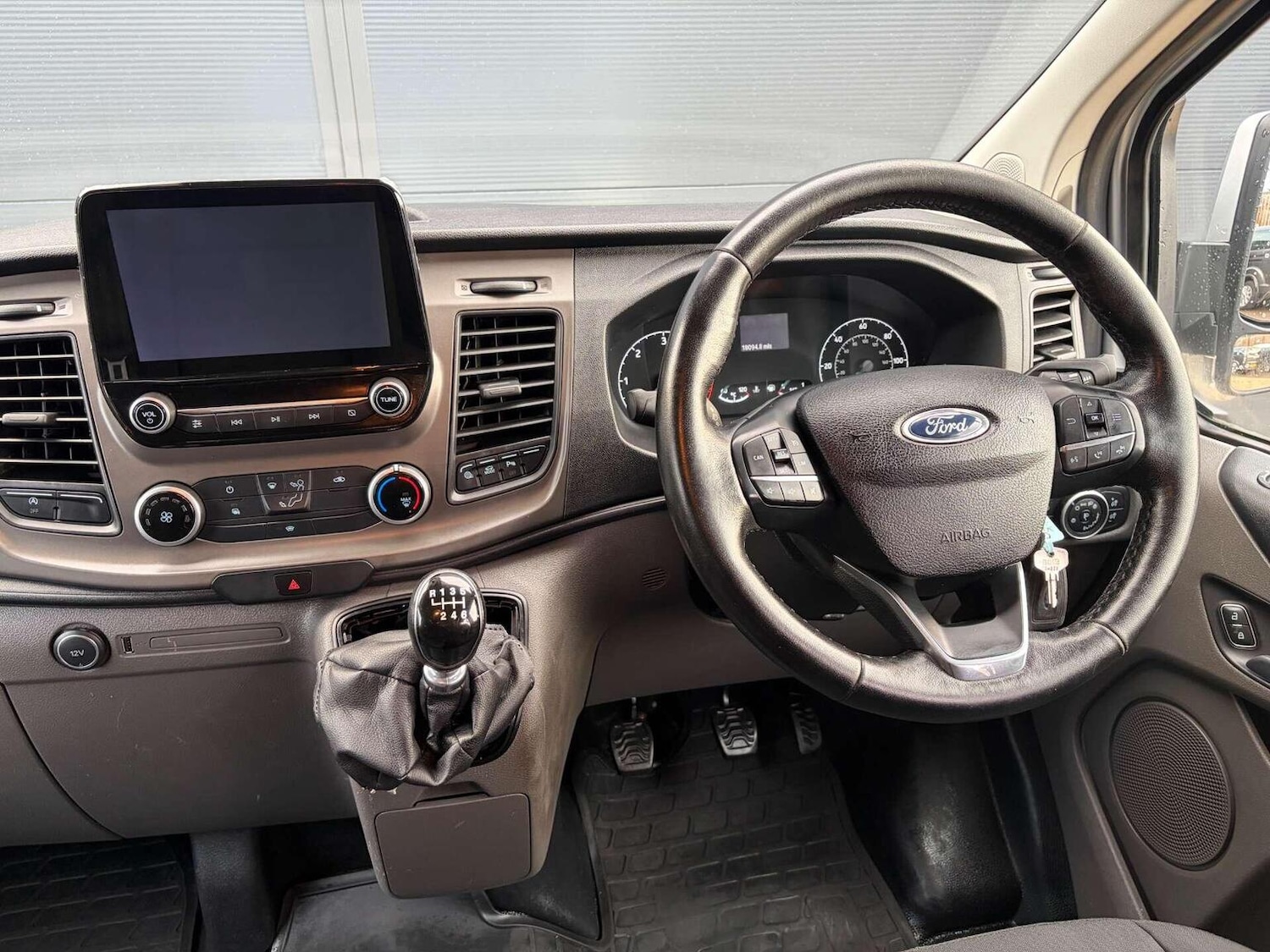 Used Ford Transit Custom 2019 for sale - 76963361: Photo 35