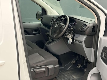Used Vauxhall Vivaro 2022 for sale - 78703385: Photo