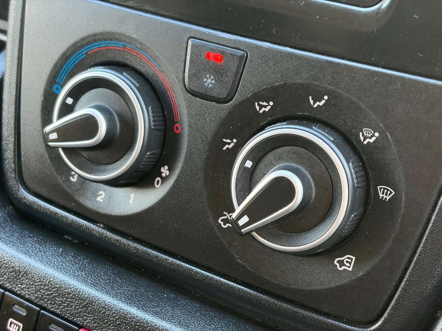 Used Citroen Relay 2022 for sale - 77991682: Photo 38