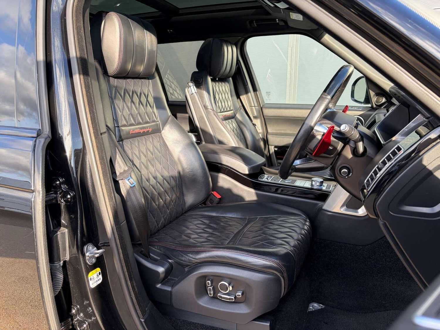 Used Land Rover Range Rover 2017 for sale - 77729561: Photo 2