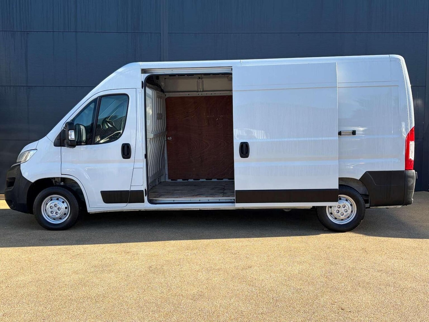 Used Citroen Relay 2023 for sale - 77228217: Photo 10