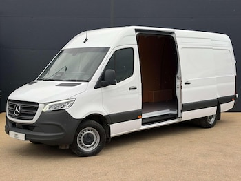 Used Mercedes-Benz Sprinter 2025 for sale - 77721263: Photo