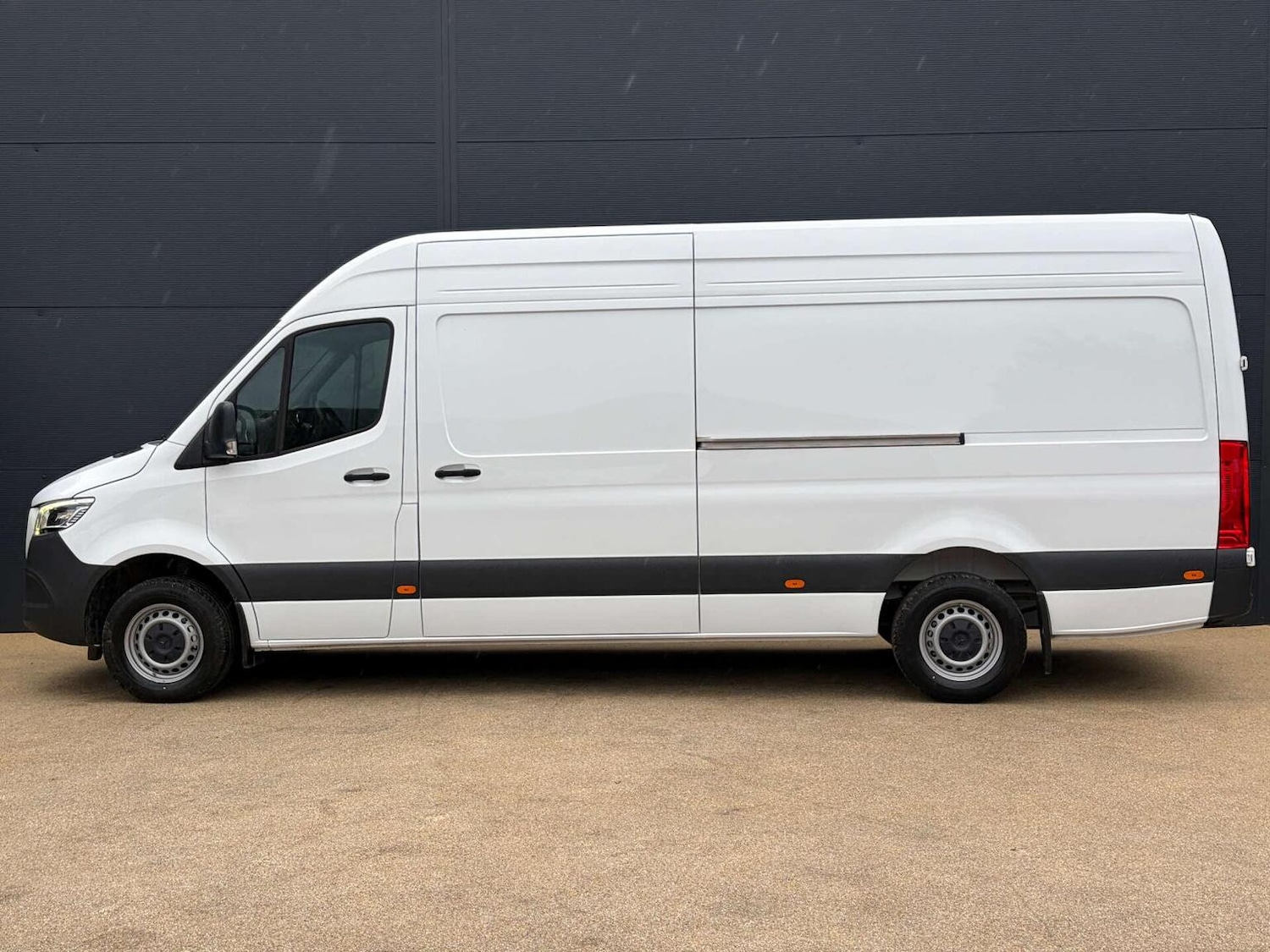 Used Mercedes-Benz Sprinter 2025 for sale - 77721263: Photo 9