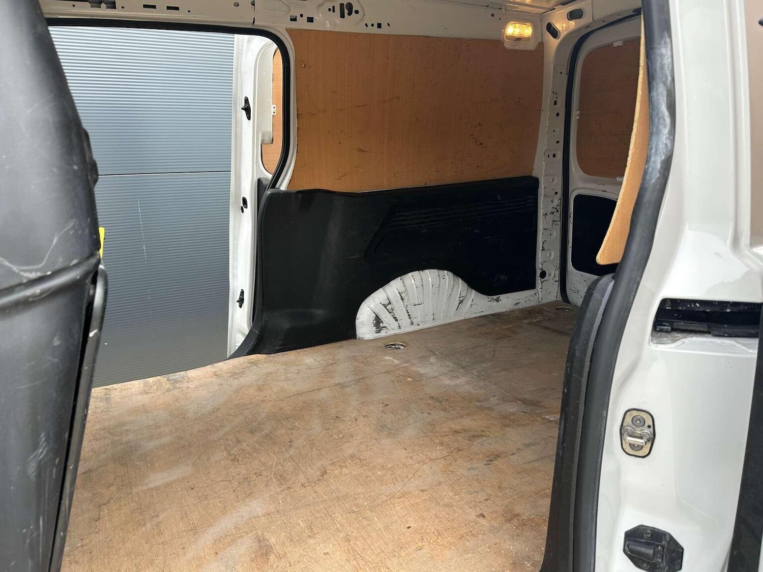 Used Peugeot Partner 2021 for sale - 77521949: Photo 13