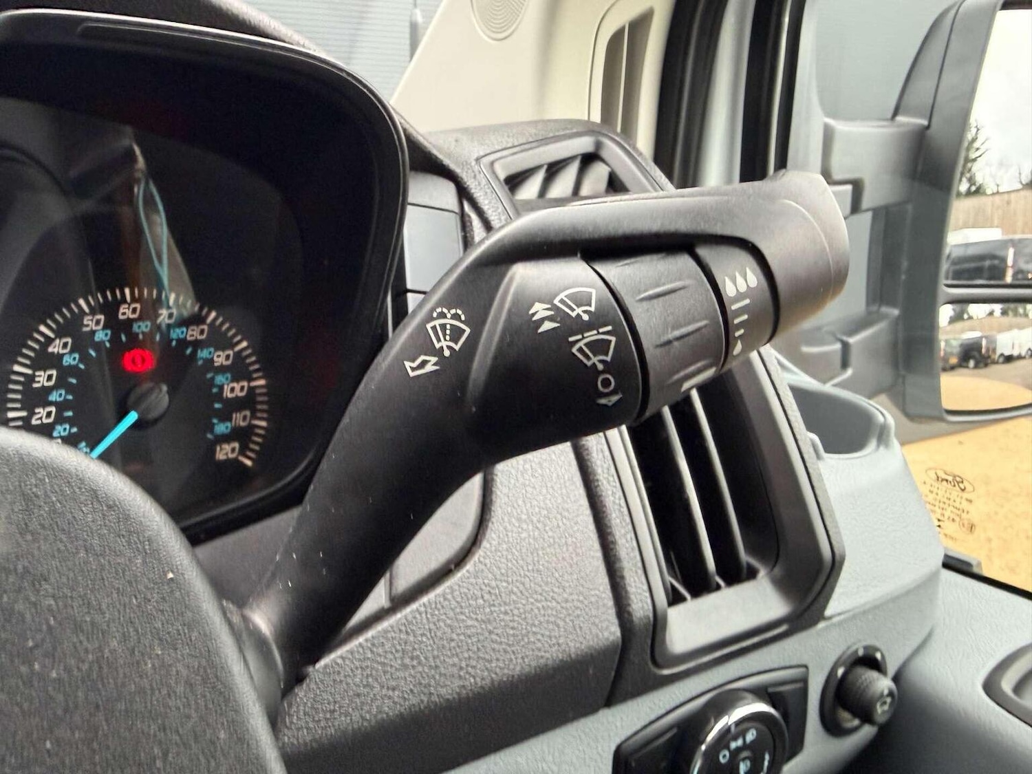 Used Ford Transit 2019 for sale - 76911090: Photo 19