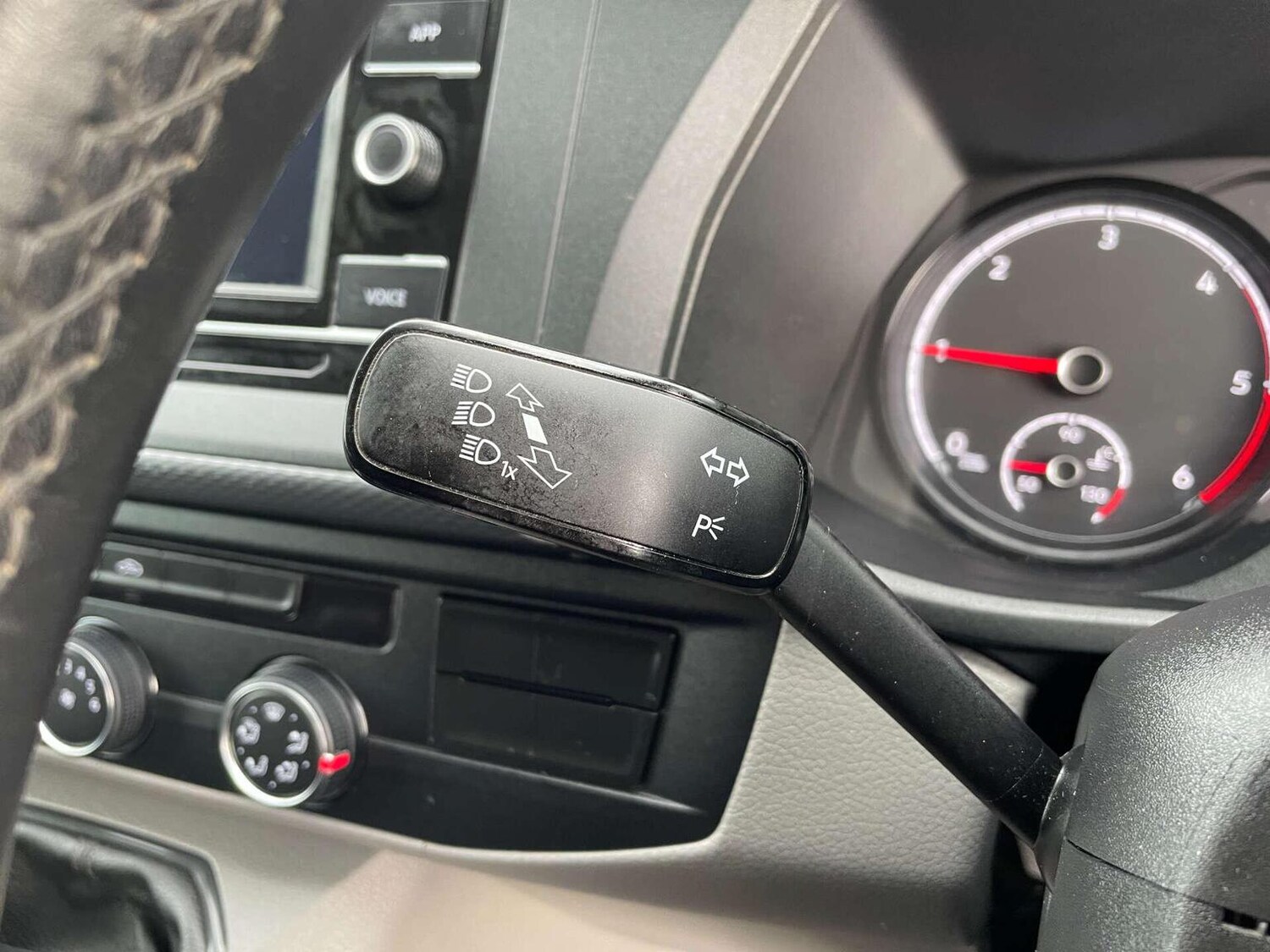 Used Volkswagen Transporter 2021 for sale - 76547937: Photo 28