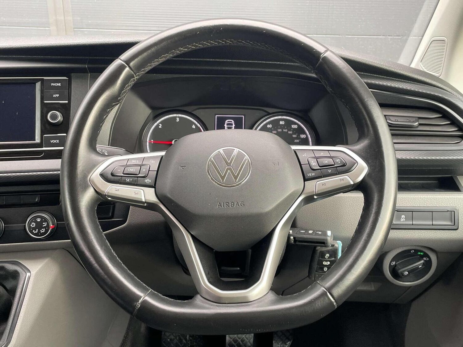 Used Volkswagen Transporter 2021 for sale - 76547937: Photo 31