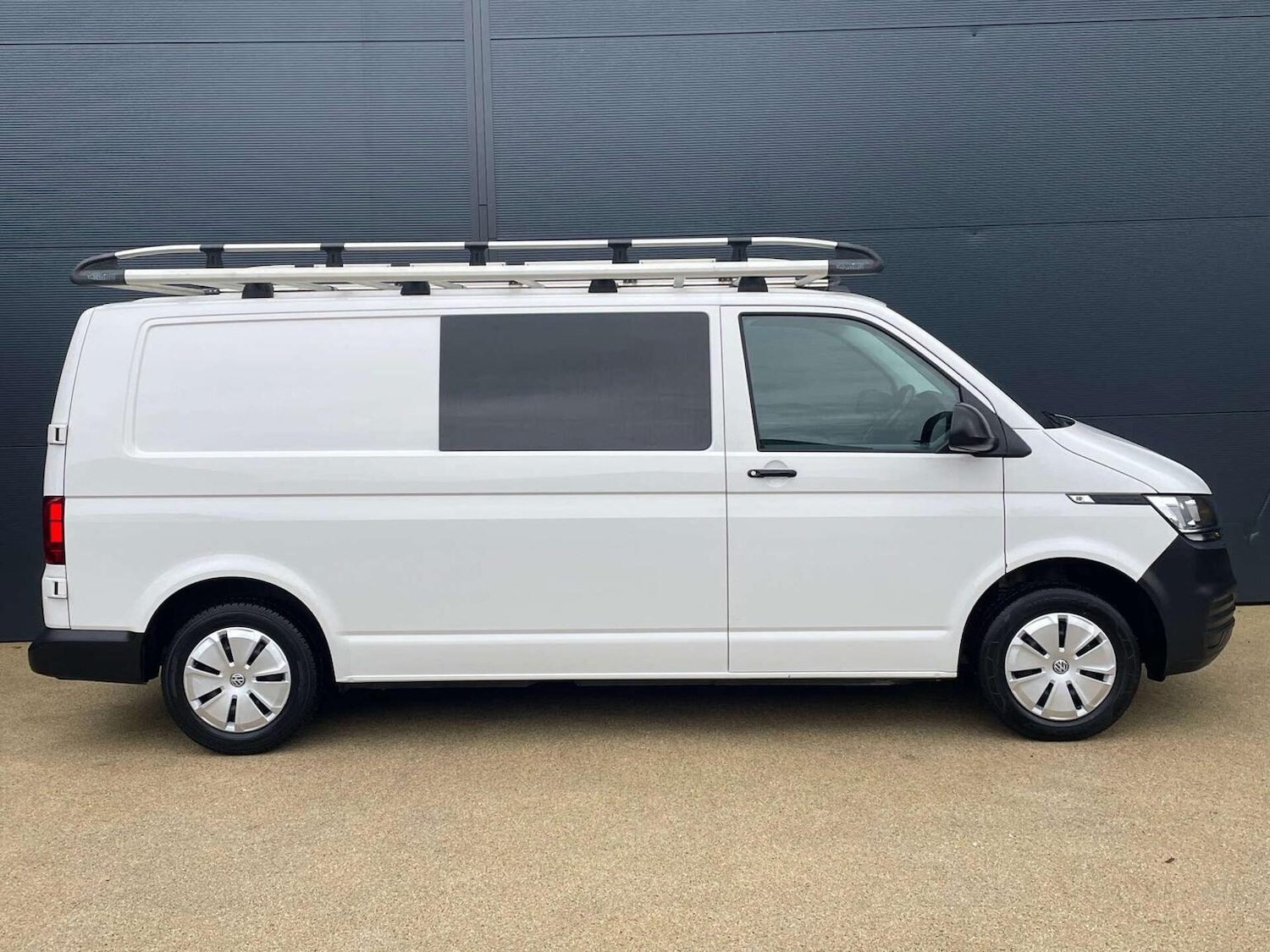 Used Volkswagen Transporter 2021 for sale - 76547937: Photo 5