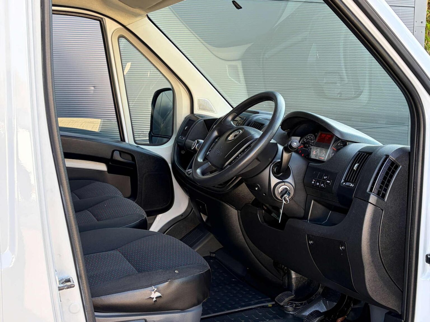 Used Vauxhall Movano 2022 for sale - 78210004: Photo 2