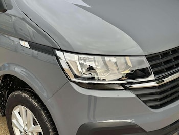 Used Volkswagen Transporter 2024 for sale - 77622477: Photo