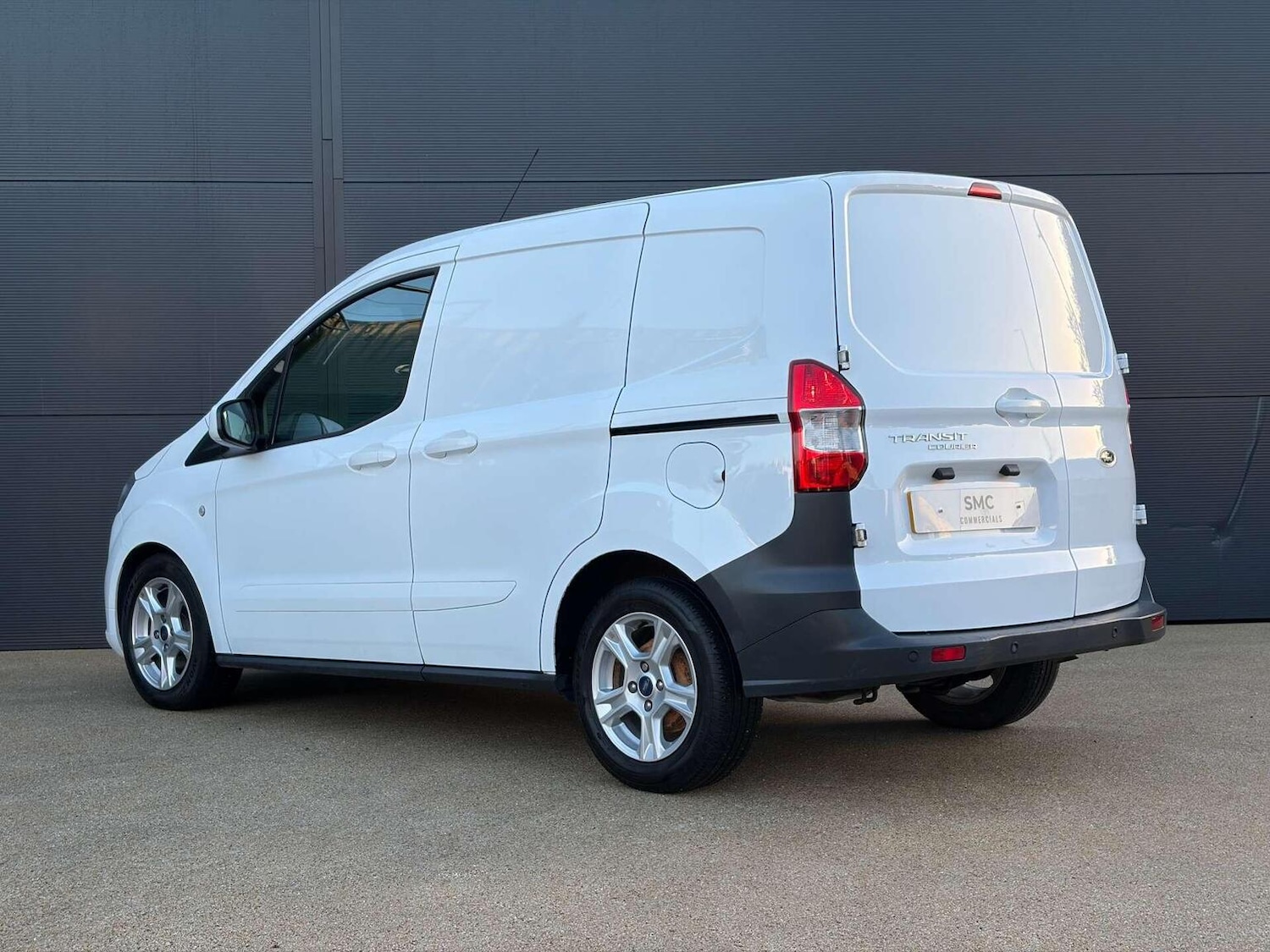 Used Ford Transit Courier 2022 for sale - 77008213: Photo 3