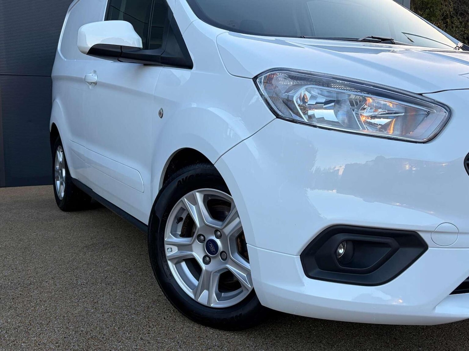 Used Ford Transit Courier 2022 for sale - 77008213: Photo 8