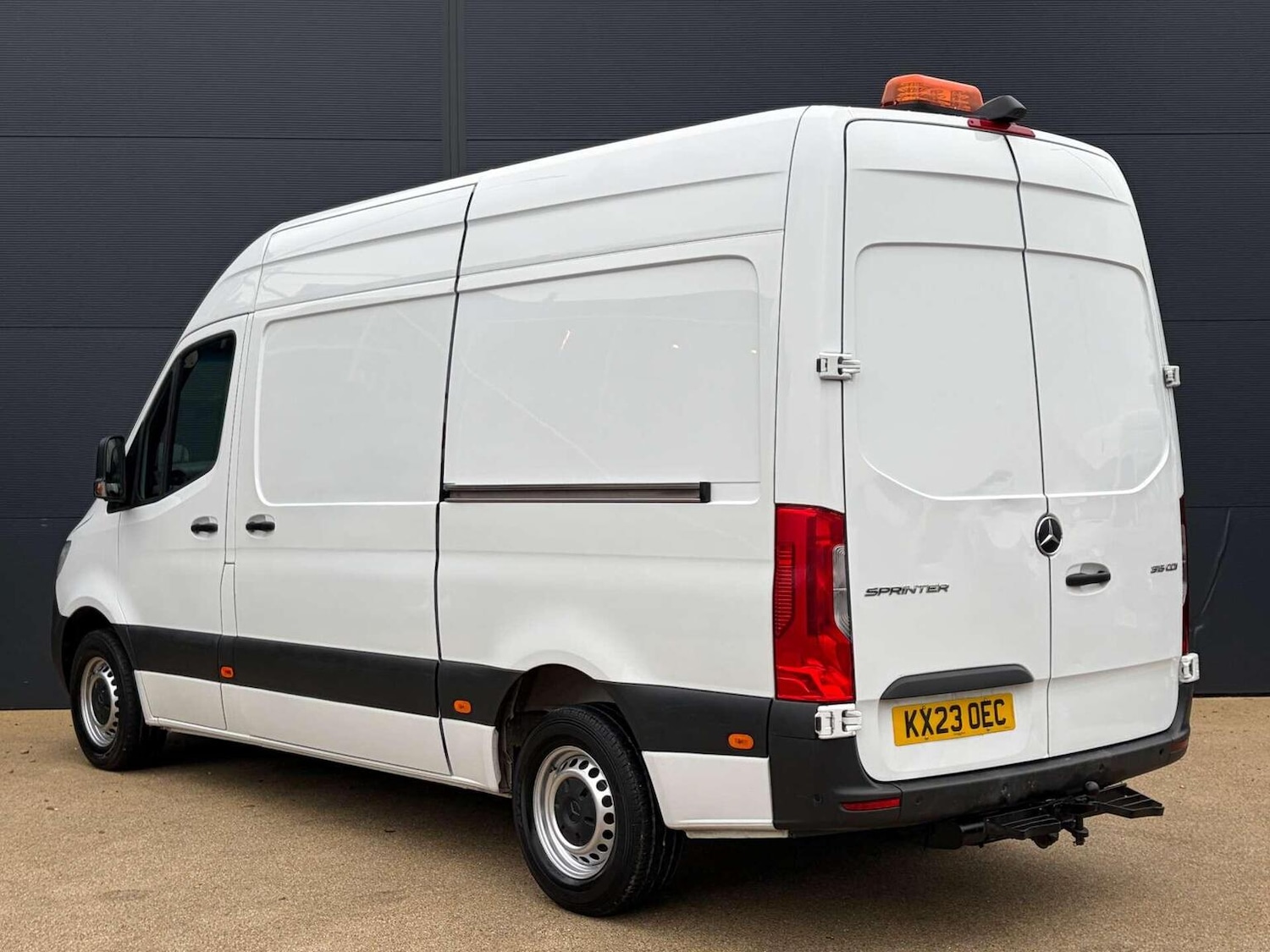 Used Mercedes-Benz Sprinter 2023 for sale - 77336213: Photo 3